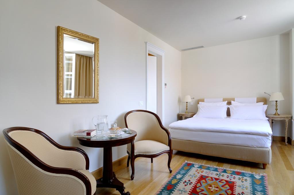Hotel Leto Hydra エクステリア 写真