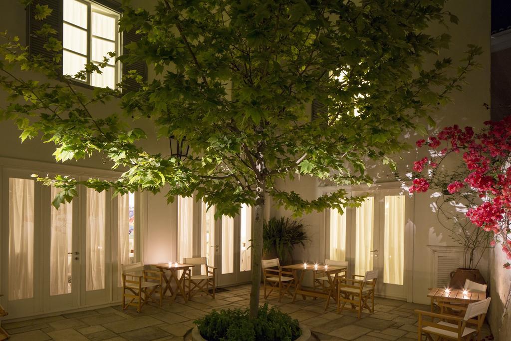 Hotel Leto Hydra エクステリア 写真