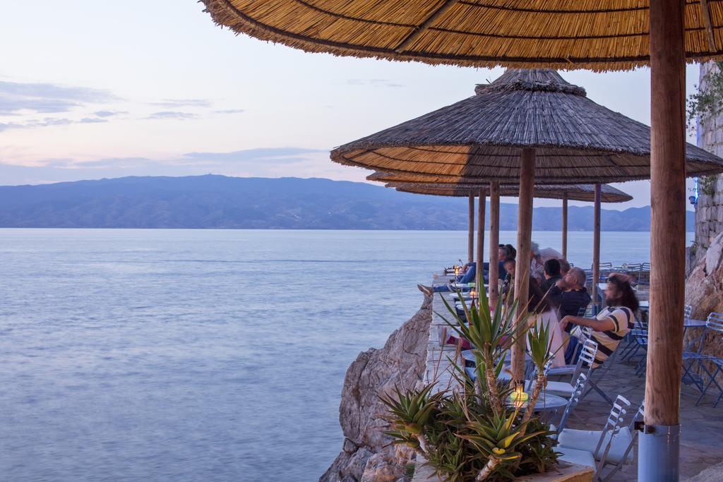Hotel Leto Hydra エクステリア 写真