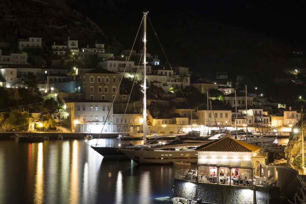 Hotel Leto Hydra エクステリア 写真